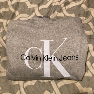 Calvin Klein sweater new size M nice sweater